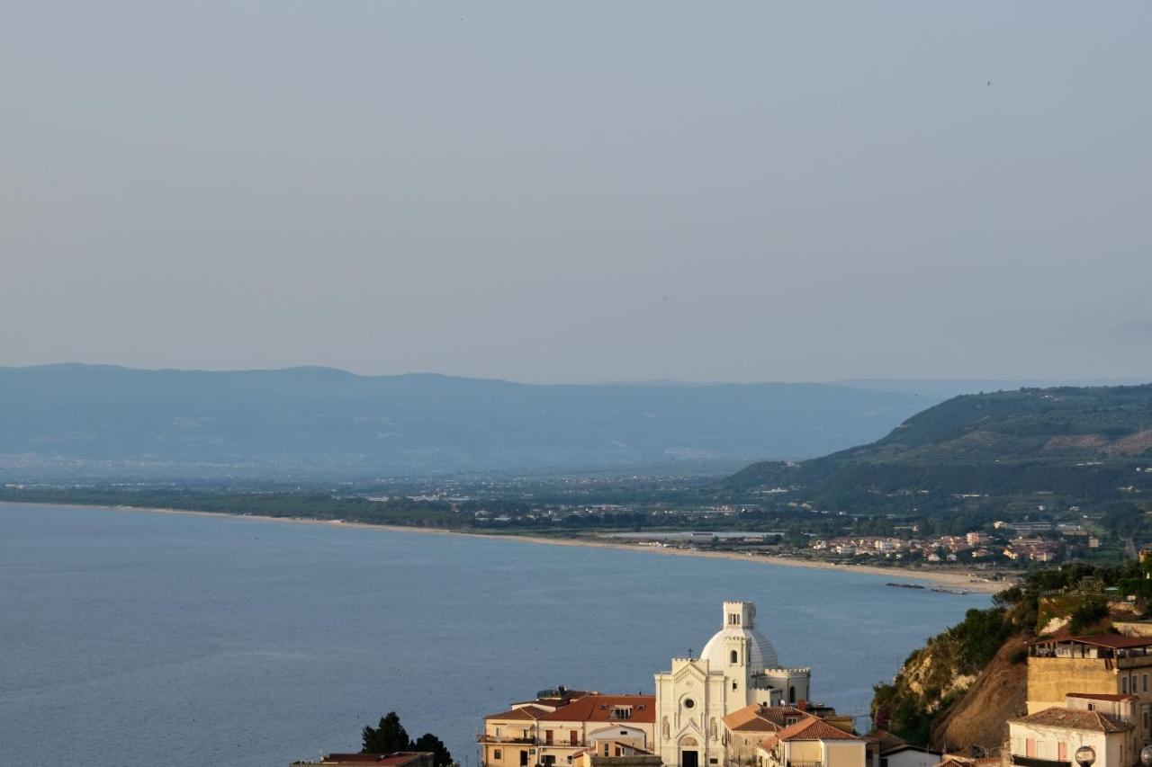 Residence Nina Πίτσο Εξωτερικό φωτογραφία